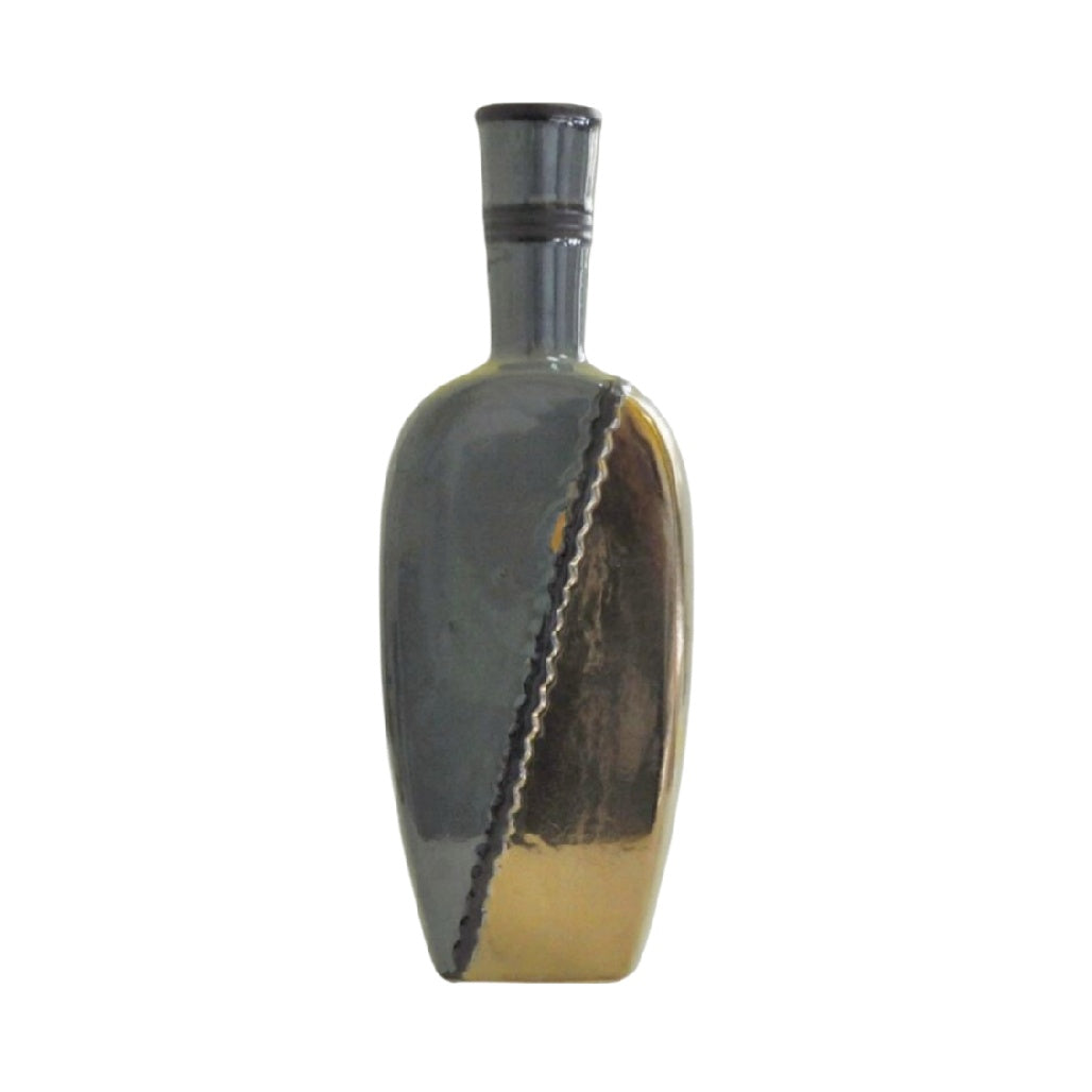 Elegant Two-Tone Ceramic Vase with Textured Design**